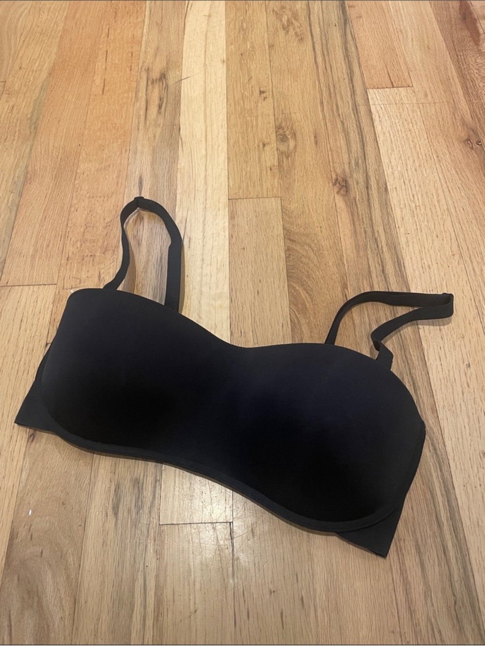 Maidenform Black Strapless/Convertible Bandeau Bra
